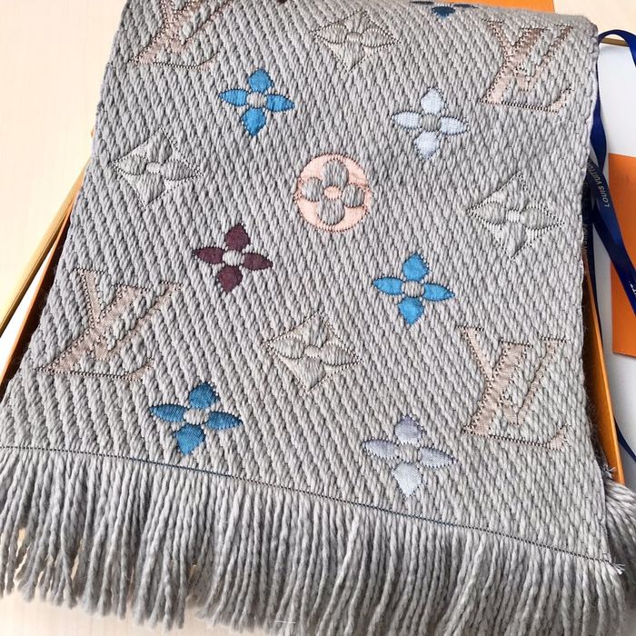 Louis Vuitton Scarf LV00152